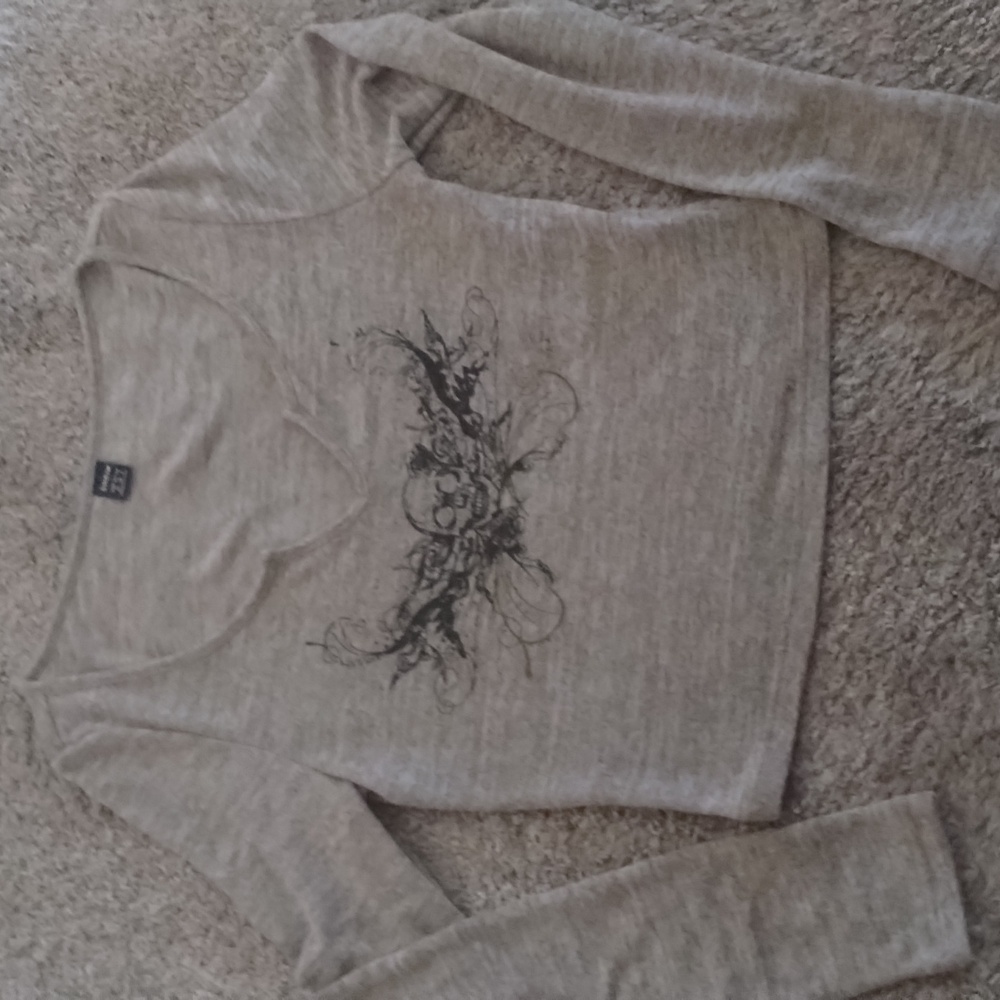 Long Sleeve Top      Medium